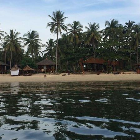Golden Pearl Beach Resort Koh Jum Exterior photo